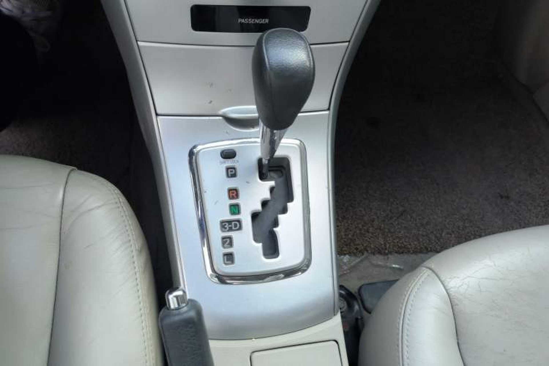 Used Toyota Corolla 2013 Special Edition 1.6L Automatic GL Cool Model Gear Lever