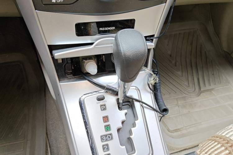 Used Toyota Corolla 2013 Special Edition 1.6L Automatic GL Cool Model Gear Lever