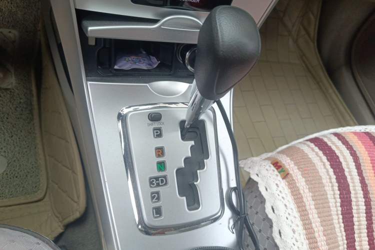Used Toyota Corolla 2013 Special Edition 1.6L Automatic Cool GL Model Gear Lever