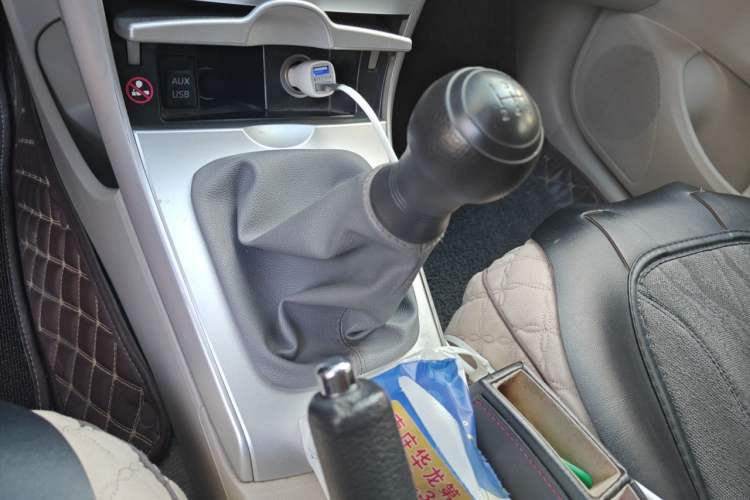 Used Toyota Corolla 2013 Special Edition 1.6L Manual Cool GL Model Gear Lever