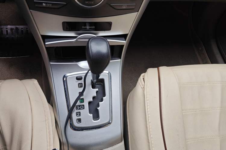 Used Toyota Corolla 2013 Special Edition 1.6L Automatic GL Cool Model Gear Lever