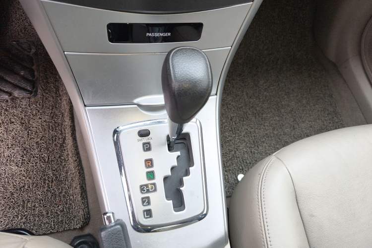 Used Toyota Corolla 2013 Special Edition 1.6L Automatic GL Cool Model Gear Lever