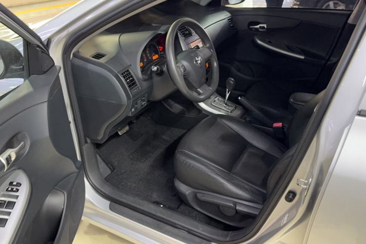 Used Toyota Corolla 2013 Special Edition 1.6L Automatic GL Cool Model Interior 2