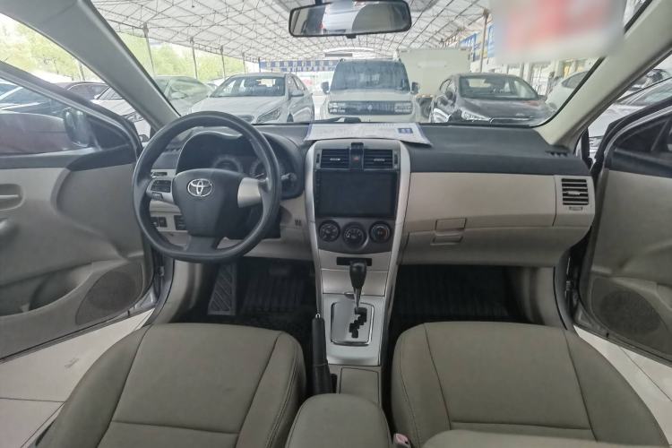 Used Toyota Corolla 2013 Special Edition 1.6L Automatic Cool GL Model Interior 2
