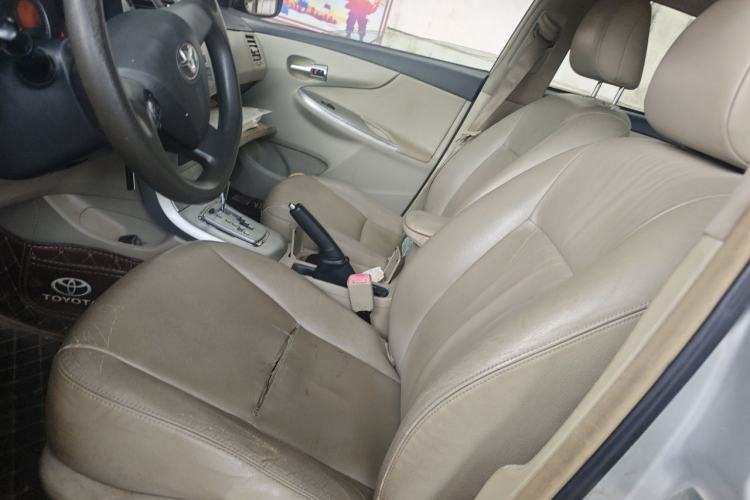 Used Toyota Corolla 2013 Special Edition 1.8L CVT ZhiKu GL-i Left Front Seat