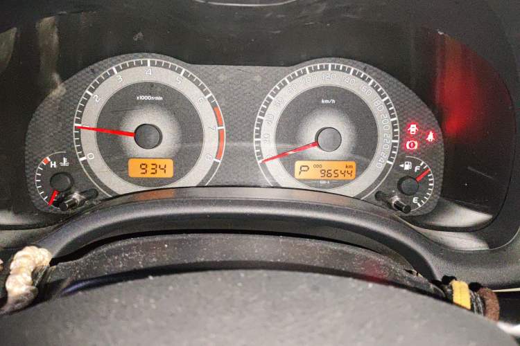 Used Toyota Corolla 2013 Special Edition 1.6L Automatic Cool GL Model Odometer Close Up