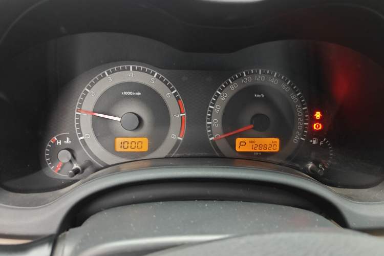 Used Toyota Corolla 2013 Special Edition 1.6L Automatic GL Cool Model Odometer Close Up