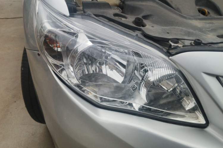Used Toyota Corolla 2013 Special Edition 1.6L Manual – Cool GL Model Right Front Headlight