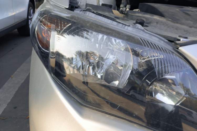 Used Toyota Corolla 2013 Special Edition 1.6L Automatic GL Cool Model Right Front Headlight