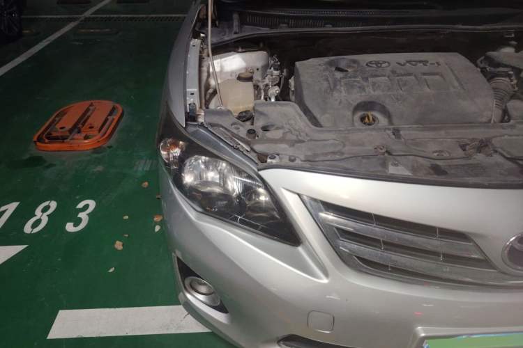 Used Toyota Corolla 2013 Special Edition 1.6L Automatic GL Cool Model Right Front Headlight