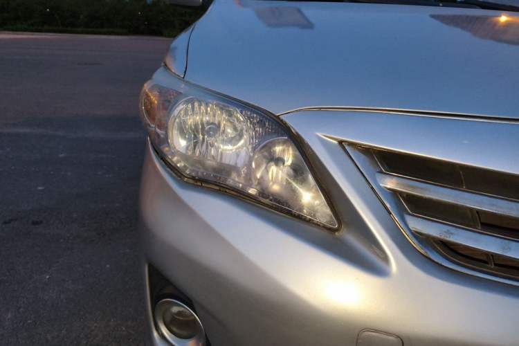 Used Toyota Corolla 2013 Special Edition 1.6L Automatic GL Cool Model Right Front Headlight