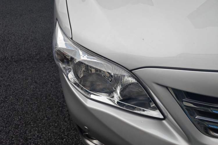 Used Toyota Corolla 2013 Special Edition 1.6L Automatic Cool GL Model Right Front Headlight
