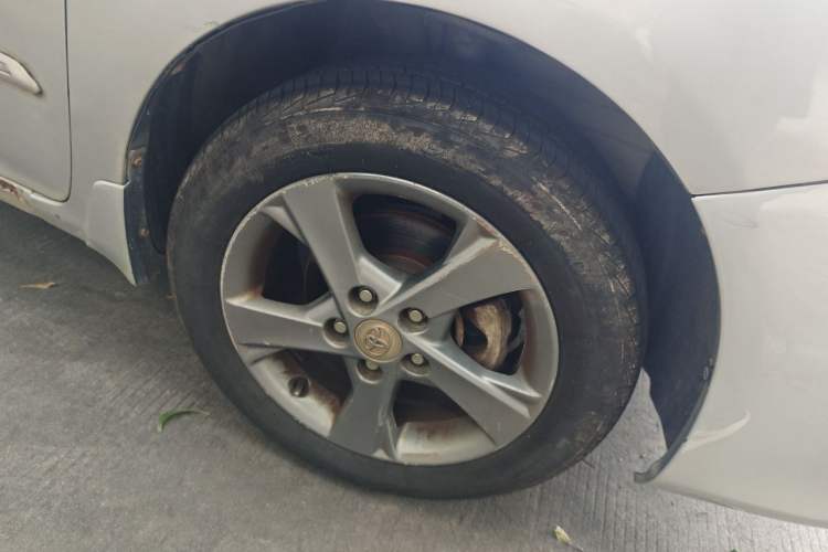Used Toyota Corolla 2013 Special Edition 1.8L CVT ZhiKu GL-i Right Front Wheel Hub