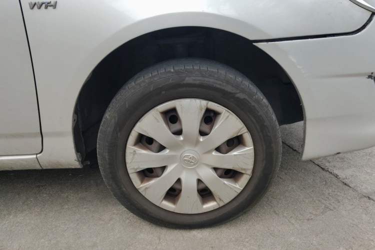Used Toyota Corolla 2013 Special Edition 1.6L Automatic Cool GL Model Right Front Wheel Hub