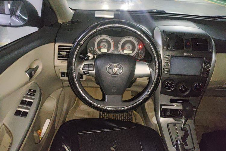 Used Toyota Corolla 2013 Special Edition 1.6L Automatic Cool GL Model Steering Wheel