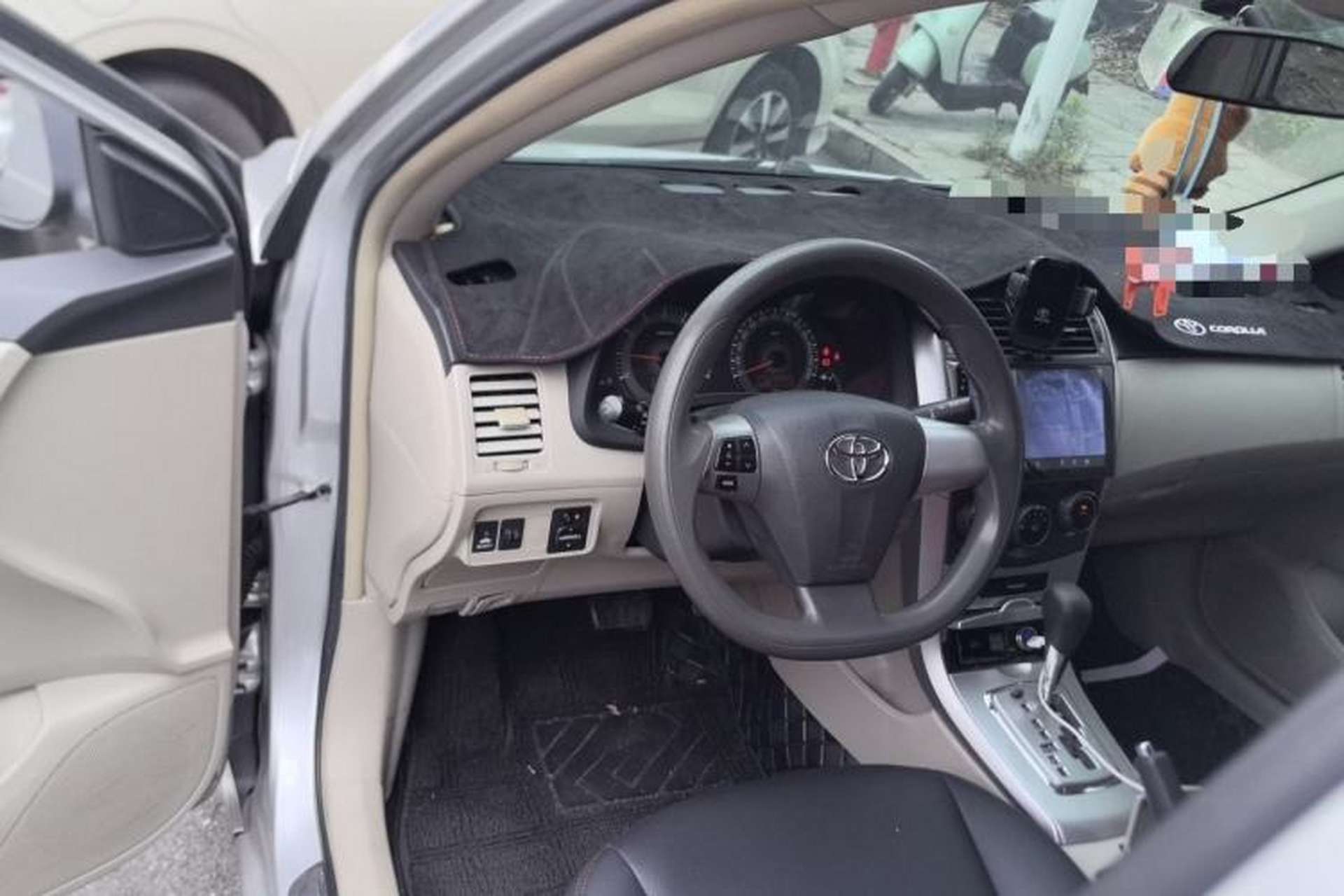 Used Toyota Corolla 2013 Special Edition 1.6L Automatic Cool GL Model Steering Wheel