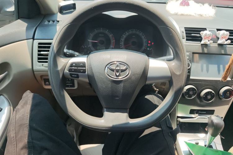 Used Toyota Corolla 2013 Special Edition 1.6L Automatic Cool GL Model Steering Wheel