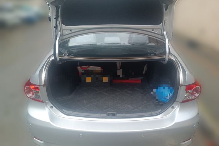 Used Toyota Corolla 2013 Special Edition 1.6L Automatic Cool GL Model Trunk