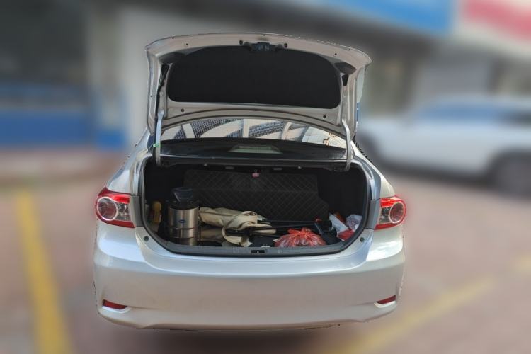 Used Toyota Corolla 2013 Special Edition 1.6L Manual Cool GL Model Trunk