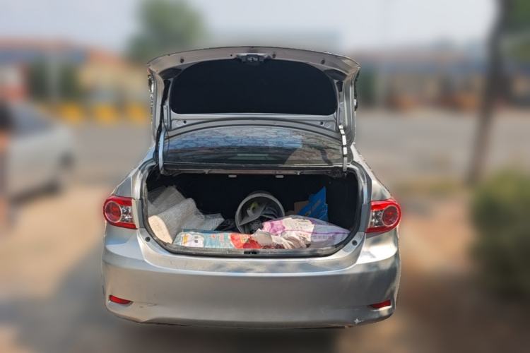 Used Toyota Corolla 2013 Special Edition 1.6L Automatic Cool GL Model Trunk