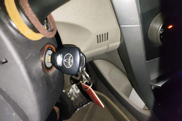 Used Toyota Corolla 2013 Special Edition 1.6L Automatic Cool GL Model Vehicle Key