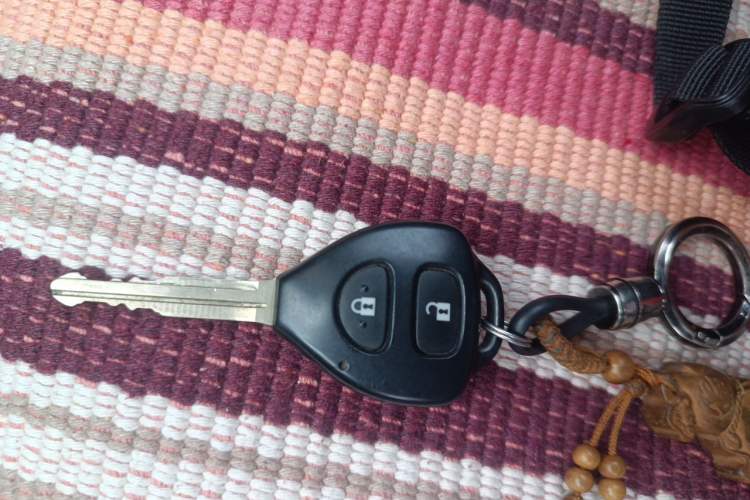 Used Toyota Corolla 2013 Special Edition 1.6L Automatic Cool GL Model Vehicle Key