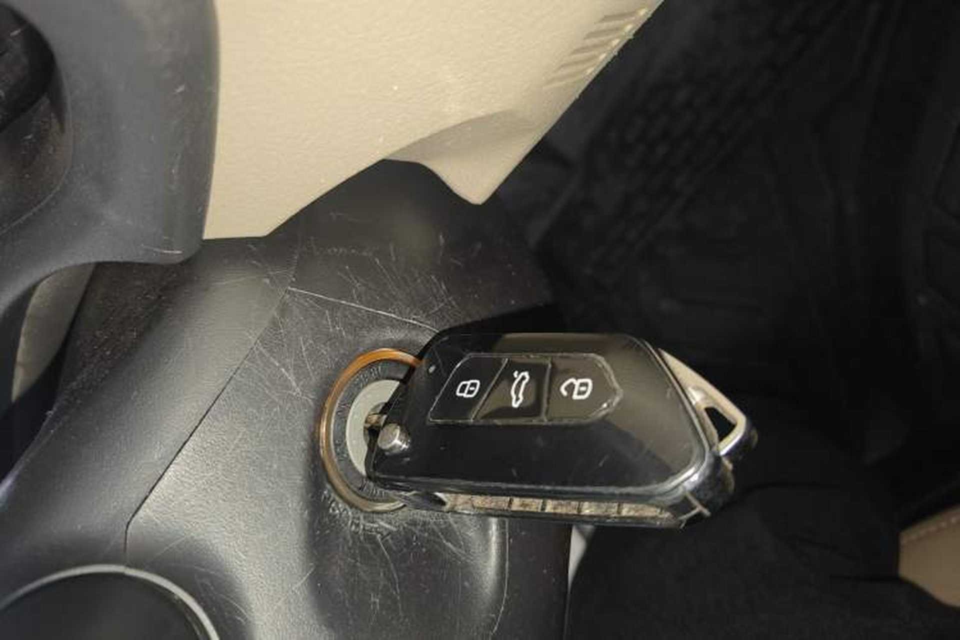 Used Toyota Corolla 2013 Special Edition 1.6L Automatic Cool GL Model Vehicle Key