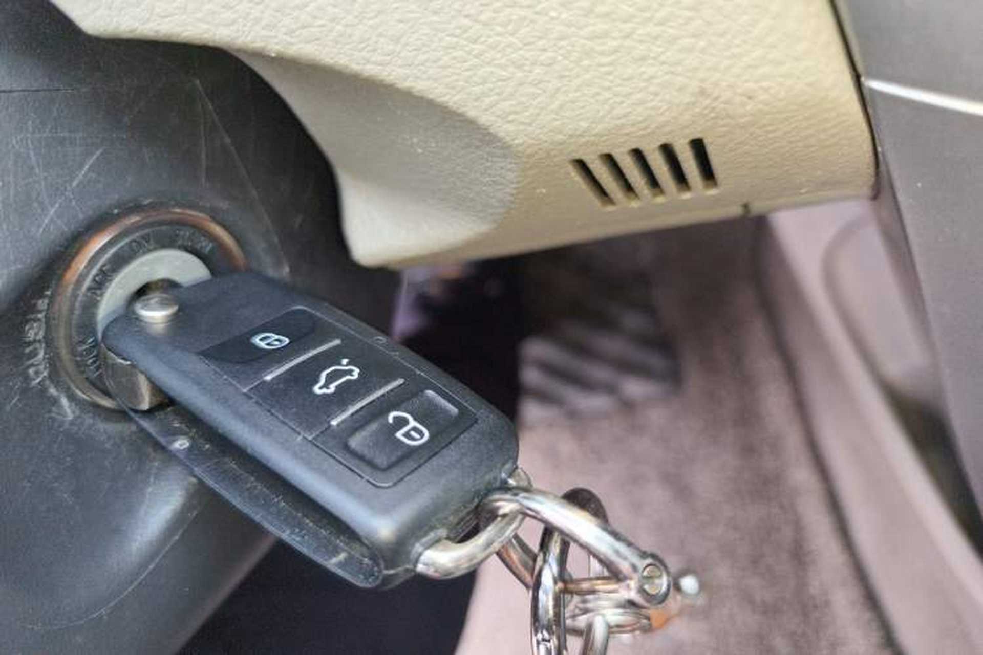 Used Toyota Corolla 2013 Special Edition 1.6L Automatic GL Cool Model Vehicle Key