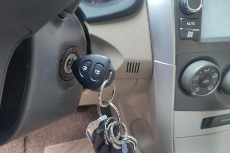 Used Toyota Corolla 2013 Special Edition 1.6L Automatic Cool GL Model Vehicle Key
