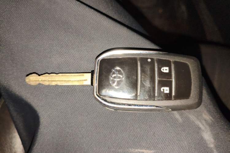 Used Toyota Corolla 2013 Special Edition 1.6L Automatic GL Cool Model Vehicle Key