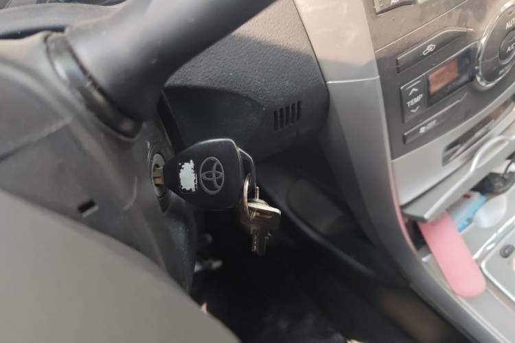 Used Toyota Corolla 2013 Special Edition 1.6L Automatic GL Cool Model Vehicle Key