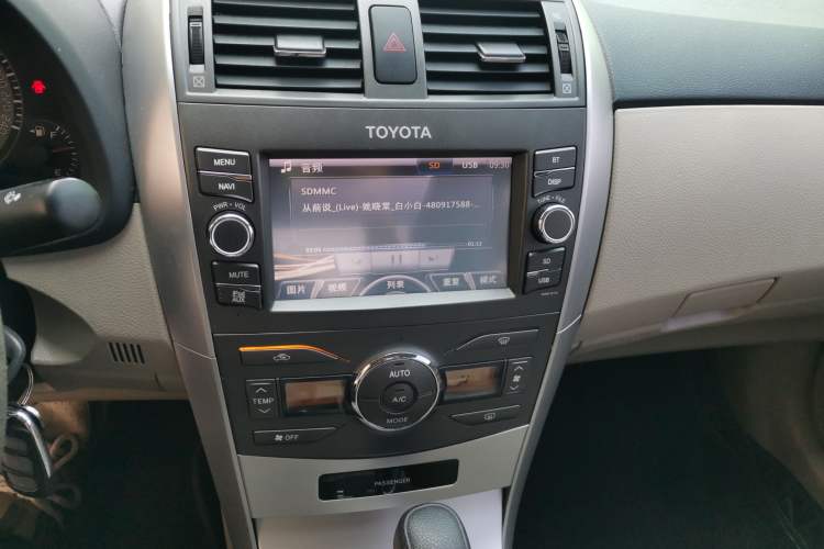 Used Toyota Corolla 2013 Special Edition 1.6L Automatic GL Cool Model Audio And AC Panel