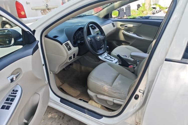 Used Toyota Corolla 2013 Special Edition 1.6L Automatic GL Cool Model Driver Seat