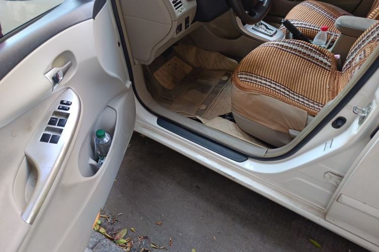 Used Toyota Corolla 2013 Special Edition 1.6L Automatic Cool GL Model Driver Seat