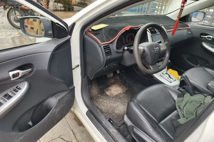 Used Toyota Corolla 2013 Special Edition 1.6L Automatic GL Cool Model Driver Seat