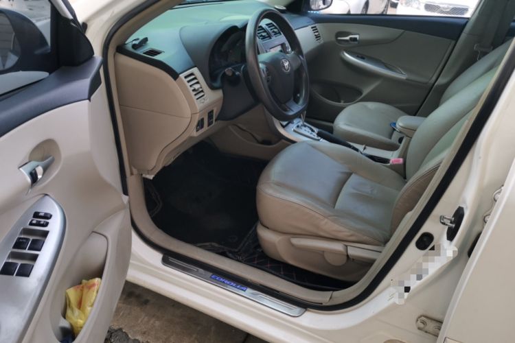 Used Toyota Corolla 2013 Special Edition 1.6L Automatic GL Cool Model Driver Seat