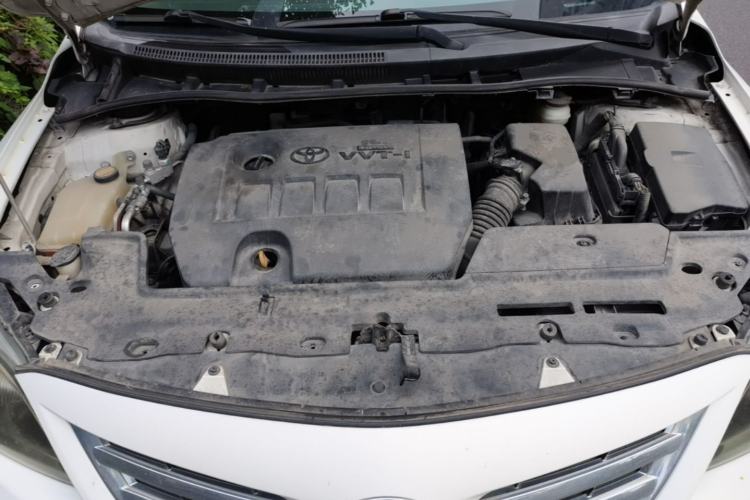 Used Toyota Corolla 2013 Special Edition 1.6L Automatic Cool GL Model Engine Bay