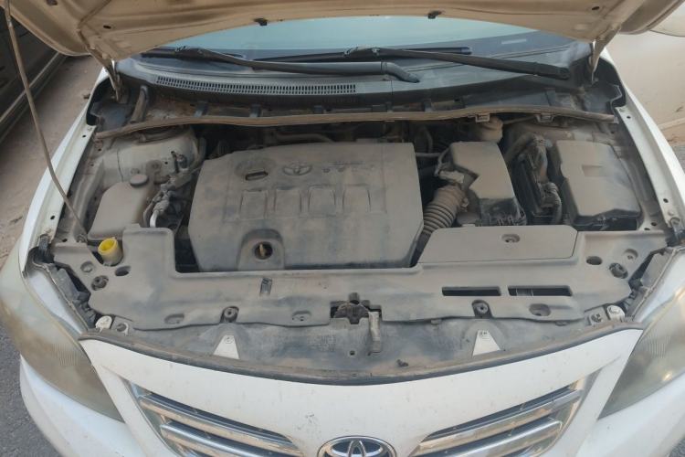 Used Toyota Corolla 2013 Special Edition 1.6L Automatic Cool GL Model Engine Bay