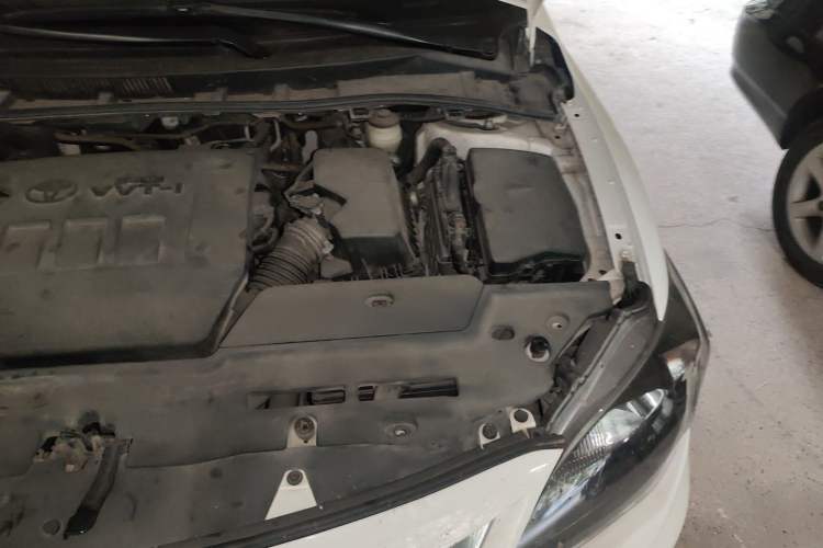 Used Toyota Corolla 2013 Special Edition 1.8L CVT ZhiKu GL-i Engine Bay Left