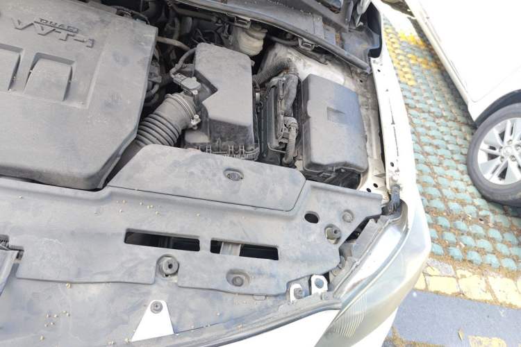 Used Toyota Corolla 2013 Special Edition 1.8L CVT ZhiKu GL-i Engine Bay Left