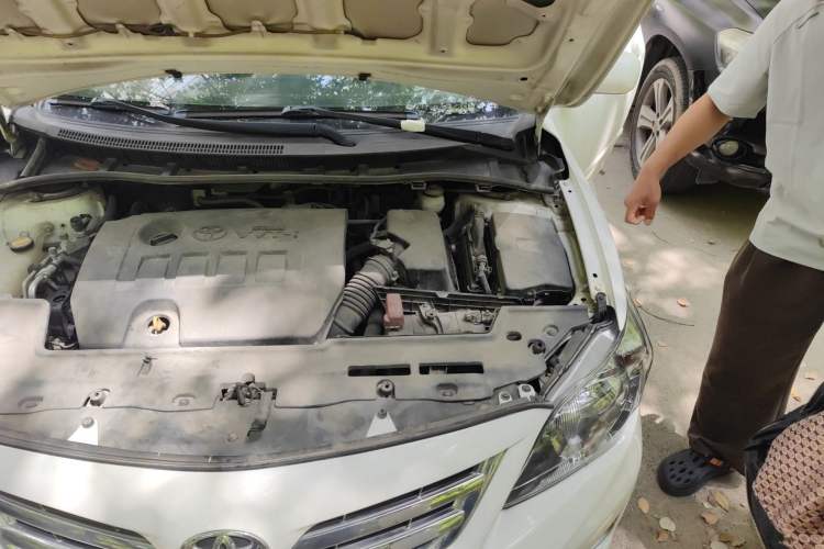 Used Toyota Corolla 2013 Special Edition 1.6L Automatic GL Cool Model Engine Bay Left