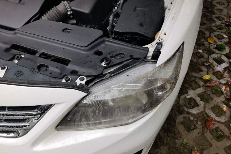 Used Toyota Corolla 2013 Special Edition 1.6L Automatic GL Cool Model Engine Bay Left