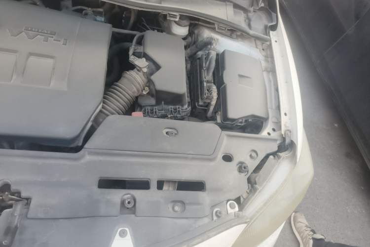 Used Toyota Corolla 2013 Special Edition 1.6L Manual – Cool GL Model Engine Bay Left