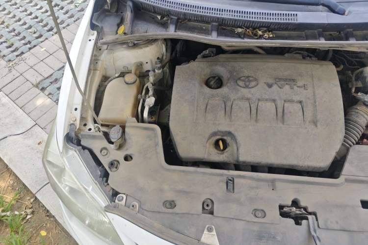Used Toyota Corolla 2013 Special Edition 1.6L Manual Cool GL Model Engine Bay Right