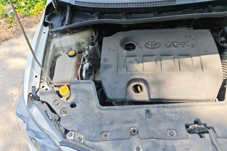Used Toyota Corolla 2013 Special Edition 1.6L Automatic GL Cool Model Engine Bay Right