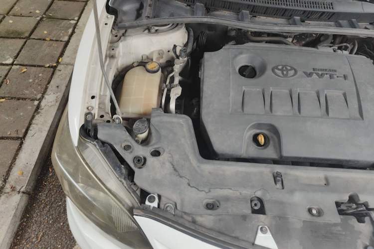 Used Toyota Corolla 2013 Special Edition 1.6L Automatic GL Cool Model Engine Bay Right