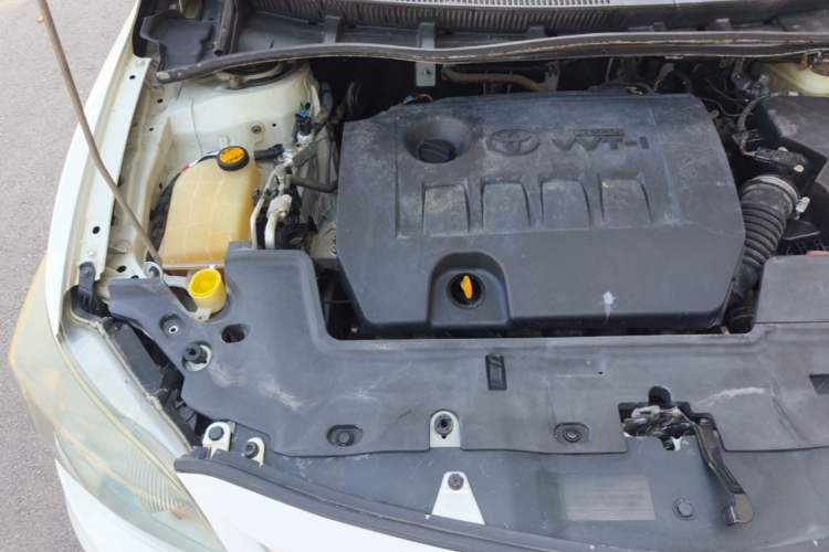 Used Toyota Corolla 2013 Special Edition 1.6L Automatic Cool GL Model Engine Bay Right