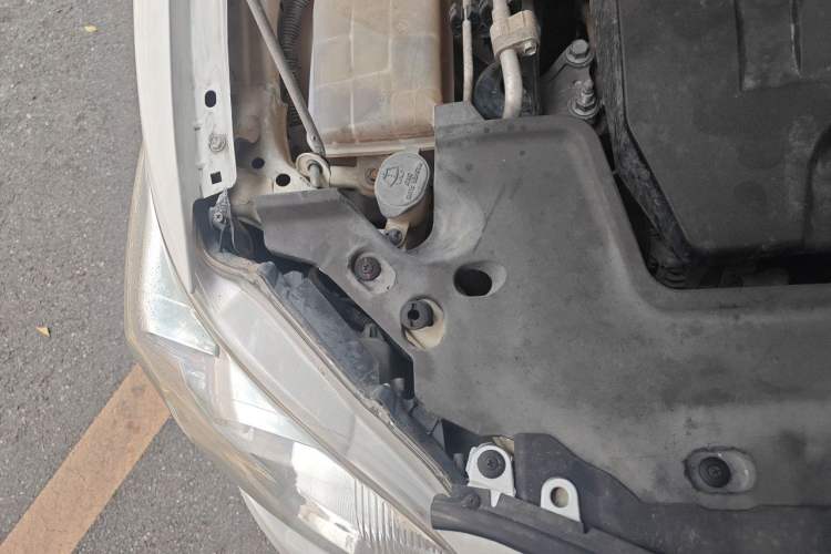 Used Toyota Corolla 2013 Special Edition 1.6L Automatic GL Cool Model Engine Bay Right