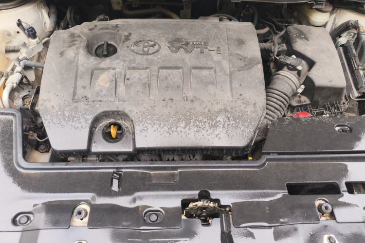 Used Toyota Corolla 2013 Special Edition 1.6L Automatic Cool GL Model Engine Bay