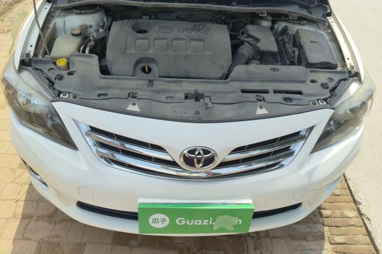 Used Toyota Corolla 2013 Special Edition 1.6L Manual – Cool GL Model Engine Bay